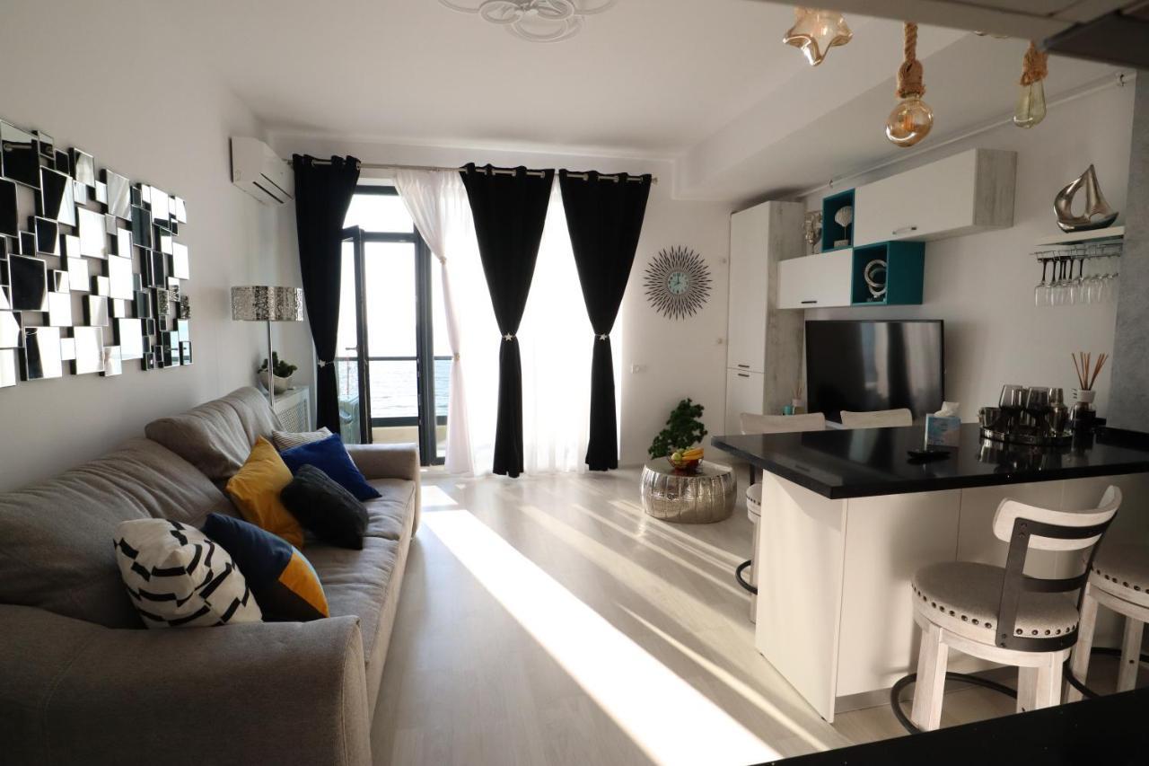Apartament Panoramis Promenada-Cezar Năvodari Zewnętrze zdjęcie